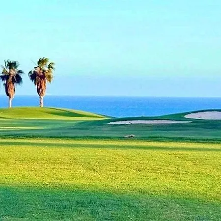 Park 226 * Σαν Μιγκέλ ντε Αμπόνα