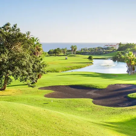 Park 226 * Σαν Μιγκέλ ντε Αμπόνα